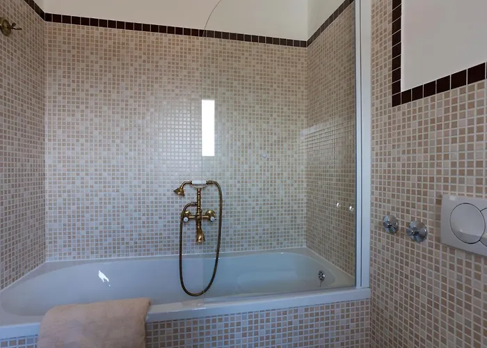 Case de vacanță Luxurioese Mit Pool Inmitten Der By Interhome *