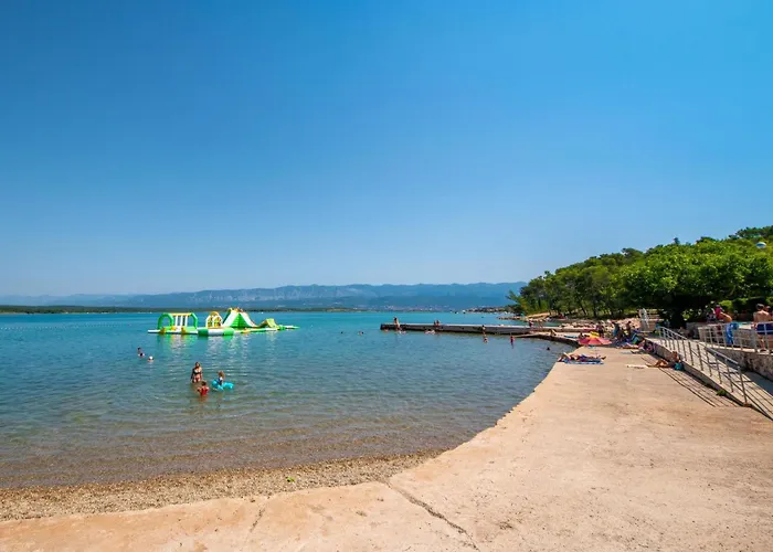 Case de vacanță Luxurioese Mit Pool Inmitten Der By Interhome *
