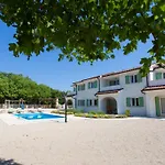 Luxurioese Mit Pool Inmitten Der By Interhome *