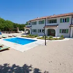 Luxurioese Mit Pool Inmitten Der By Interhome