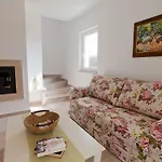 Luxurioese Mit Pool Inmitten Der By Interhome