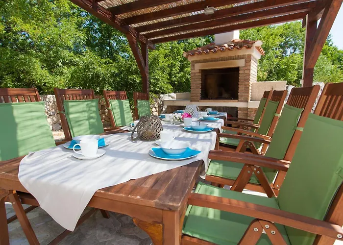 펜션 Luxurioese Mit Pool Inmitten Der By Interhome