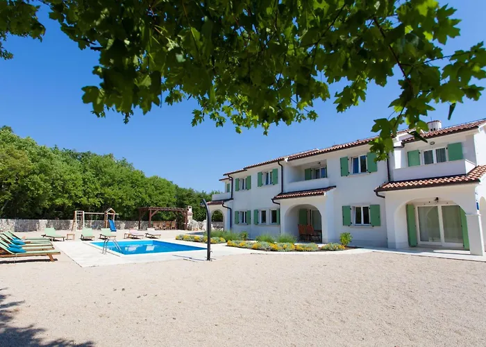 Luxurioese Mit Pool Inmitten Der By Interhome *