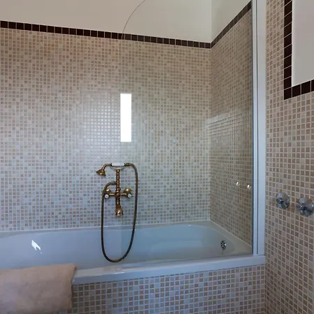 Dom wakacyjny Luxurioese Mit Pool Inmitten Der By Interhome *