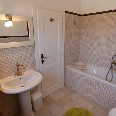 Luxurioese Mit Pool Inmitten Der By Interhome Dom wakacyjny *